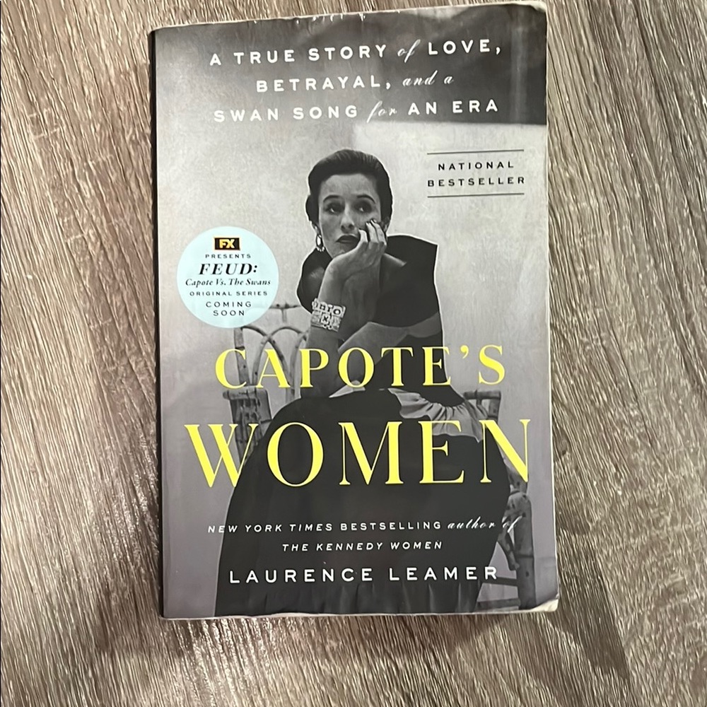 Capote's Women Book by Laurence Leamer